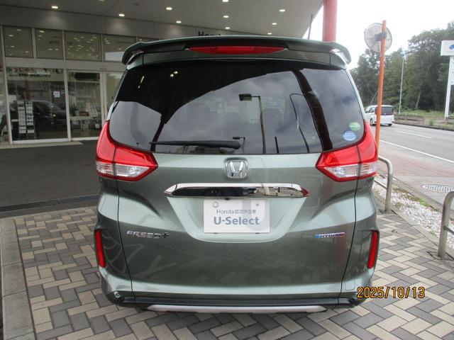 フリード＋ハイブリッド ハイブリッド・クロスターホンダセンシング　ワンオーナー　禁煙　ナビ　バックカメラ　ＥＴＣ　両側電動スライド　前後ドライブレコーダー　Ｂｌｕｅｔｏｏｔｈオーディオ　ホンダセンシング　フルセグ　ＣＤ　ＤＶＤ　レーダークルコン　両側スライドドア（26枚目）