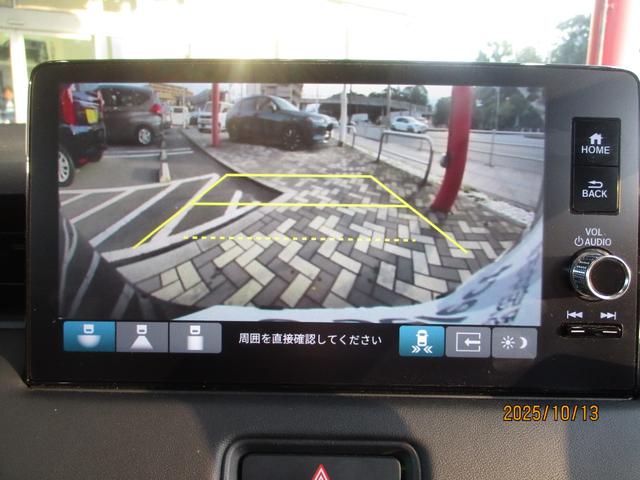 ヴェゼル e:HEVZ 管理ユーザー様下取車 ワンオーナー 4WD禁煙車 ナビ バックカメラ ETC2.0 ホンダセンシング パワーテールゲート フルセグ Bluetoothオーディオ ブルートゥースオーディオ 盗難防止装置(4枚目)