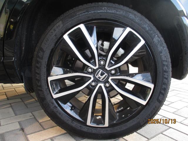ヴェゼル e:HEVZ 管理ユーザー様下取車 ワンオーナー 4WD禁煙車 ナビ バックカメラ ETC2.0 ホンダセンシング パワーテールゲート フルセグ Bluetoothオーディオ ブルートゥースオーディオ 盗難防止装置(23枚目)