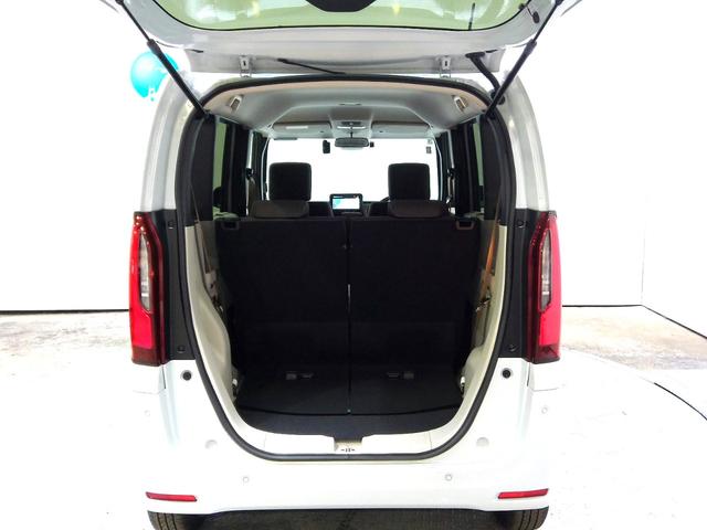 Ｎ－ＢＯＸ ベースグレード　当社デモカー　ＨｏｎｄａＳＥＮＳＩＮＧ　ドラレコ　メモリーナビ　リアカメラ　両側電動ドア　ＥＴＣ　シートヒーター　禁煙車　Ｂｌｕｅｔｏｏｔｈオーディオ　オートリトラミラー　ホンダセンシング　横滑り防止（19枚目）