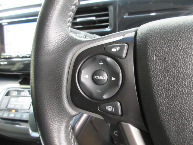 ステップワゴンスパーダ スパーダハイブリッドＧホンダセンシング　７人　ドラレコ　メモリーナビ　リアカメラ　両側電動スライドドア　ＥＴＣ　Ｂｌｕｅｔｏｏｔｈ　ＵＳＢ　純正アルミ　ドアバイザー　ＣＭＢＳ　ＬＫＡＳ　ブルートゥースオーディオ　リヤカメラ　スマキー　ＥＳＣ（8枚目）