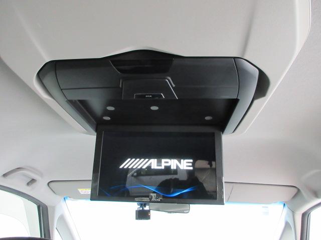 ステップワゴンスパーダ スパーダハイブリッドＧホンダセンシング　７人　ドラレコ　メモリーナビ　リアカメラ　両側電動スライドドア　ＥＴＣ　Ｂｌｕｅｔｏｏｔｈ　ＵＳＢ　純正アルミ　ドアバイザー　ＣＭＢＳ　ＬＫＡＳ　ブルートゥースオーディオ　リヤカメラ　スマキー　ＥＳＣ（10枚目）