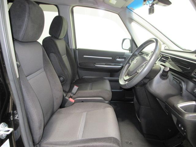 ステップワゴンスパーダ スパーダハイブリッドＧホンダセンシング　７人　ドラレコ　メモリーナビ　リアカメラ　両側電動スライドドア　ＥＴＣ　Ｂｌｕｅｔｏｏｔｈ　ＵＳＢ　純正アルミ　ドアバイザー　ＣＭＢＳ　ＬＫＡＳ　ブルートゥースオーディオ　リヤカメラ　スマキー　ＥＳＣ（19枚目）