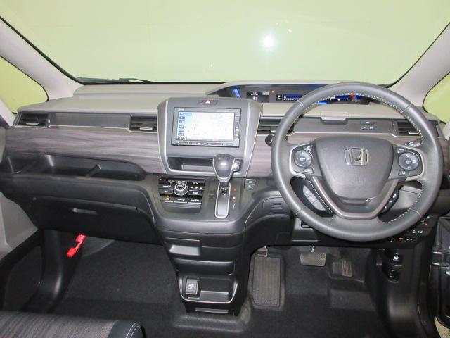 フリード G・ホンダセンシング 6人 メモリーナビ リアカメラ 両側電動スライドドア ETC 純正アルミ LEDヘッドライト Bluetooth ドアバイザー ワンオーナー 追突被害軽減ブレーキ iストップ Wエアバッグ 1オ-ナ-(13枚目)