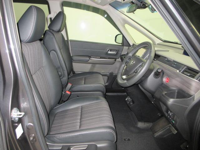 フリード G・ホンダセンシング 6人 メモリーナビ リアカメラ 両側電動スライドドア ETC 純正アルミ LEDヘッドライト Bluetooth ドアバイザー ワンオーナー 追突被害軽減ブレーキ iストップ Wエアバッグ 1オ-ナ-(16枚目)