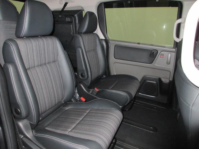 フリード G・ホンダセンシング 6人 メモリーナビ リアカメラ 両側電動スライドドア ETC 純正アルミ LEDヘッドライト Bluetooth ドアバイザー ワンオーナー 追突被害軽減ブレーキ iストップ Wエアバッグ 1オ-ナ-(17枚目)