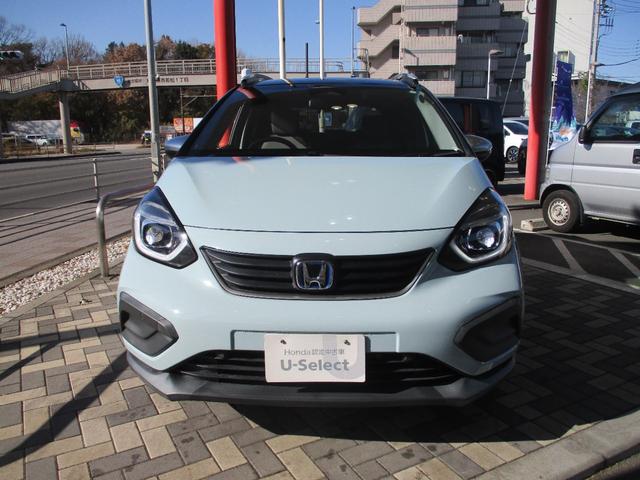 フィット ｅ：ＨＥＶクロスター　ワンオーナー　ナビ　バックカメラ　ＥＴＣ　前後ドライブレコーダー　禁煙車　９インチナビ　ツートンカラー　ルーフレールホンダセンシング　Ｂｌｕｅｔｏｏｔｈオーディオ　衝突回避システム　１オーナー　地デジ（15枚目）