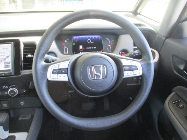 フィット クロスター　ワンオーナー　ナビ　前後ドラレコ　バックカメラ　ＥＴＣ　ホンダセンシング　ホンダコネクテッドナビ　Ｂｌｕｅｔｏｏｔｈオーディオ　パーキングセンサー　地デジ　Ｂカメ　禁煙　スマートキ　ＵＳＢ　パワステ（6枚目）