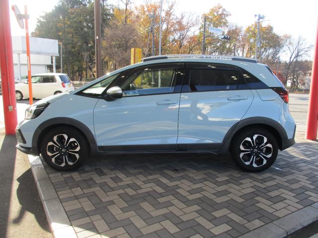 フィット クロスター　ワンオーナー　ナビ　前後ドラレコ　バックカメラ　ＥＴＣ　ホンダセンシング　ホンダコネクテッドナビ　Ｂｌｕｅｔｏｏｔｈオーディオ　パーキングセンサー　地デジ　Ｂカメ　禁煙　スマートキ　ＵＳＢ　パワステ（19枚目）