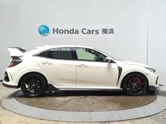 全長４５６ｃｍ、幅１８７ｃｍ、高さ１４３ｃｍのお車になります。 7
