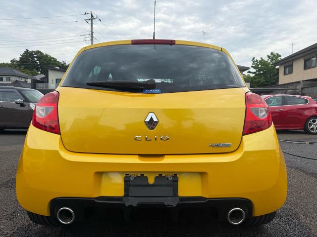 ｎａｎｏオート驚きの安さの秘訣○徹底的に店舗維持費や人件費の削減○徹底した仕入れルート○余計な諸経費や利益をカット