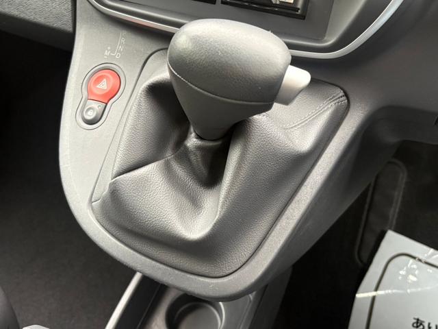 カングー アクティフ　ナビ　Ｂカメラ　ワンセグＴＶ　タイベル・ＷＰ新品交換（18枚目）