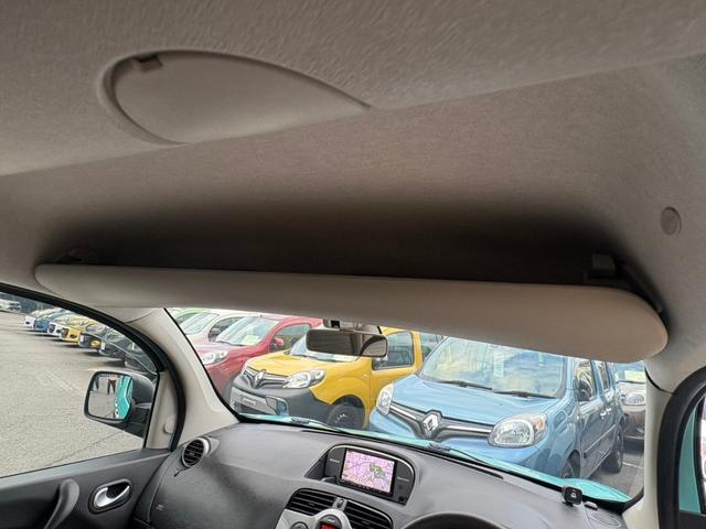 カングー クルール　限定９０台　ナビ　タイベル新品交換（17枚目）