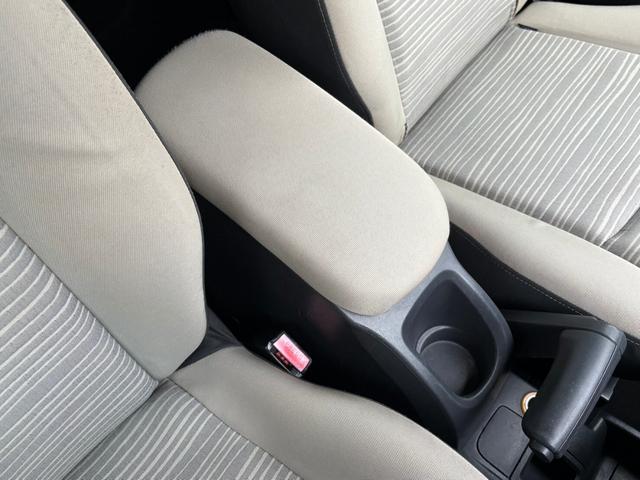 カングー クルール　限定９０台　ナビ　タイベル新品交換（19枚目）