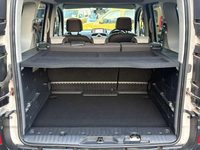 カングー クルール 当社買取 限定116台 タイベル新品交換(10枚目)