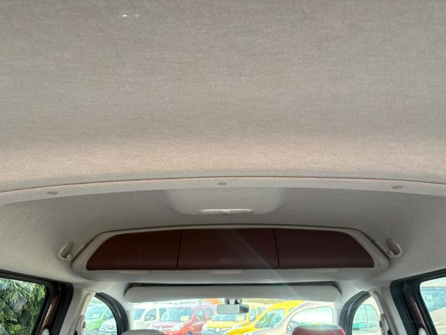 カングー ショコラ 限定30台 ナビ タイベル新品交換(12枚目)