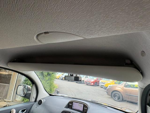 カングー ショコラ 限定30台 ナビ タイベル新品交換(19枚目)