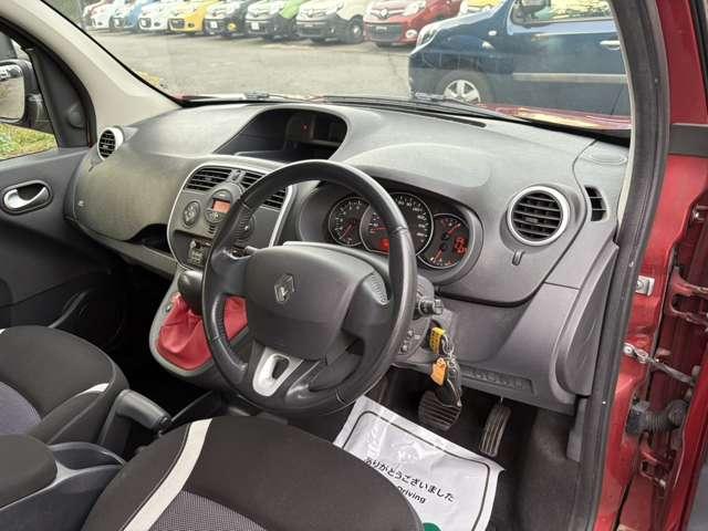 カングー コンフィチュール 限定60台 オーディオ タイベル新品交換(13枚目)