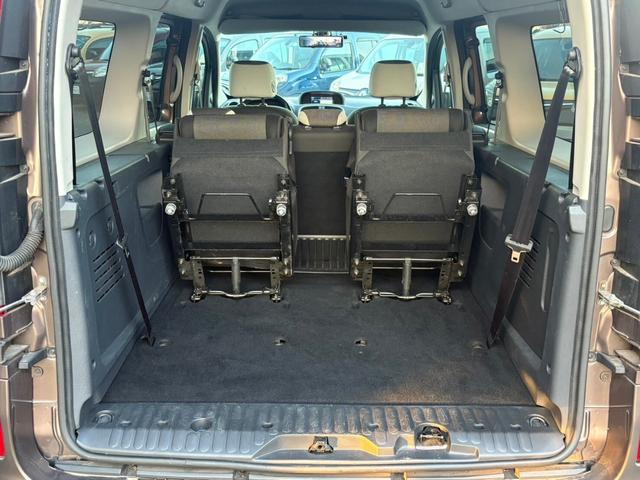 カングー グランカングー　ディーゼルターボ　６ＭＴ　左ハンドル（12枚目）