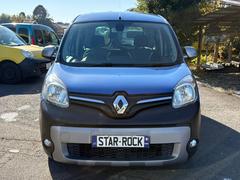 �ܥǥ������顼�ϥ������ޥ꡼���Ĥ��֤����᡼������Ƥ��ޤ��� 3