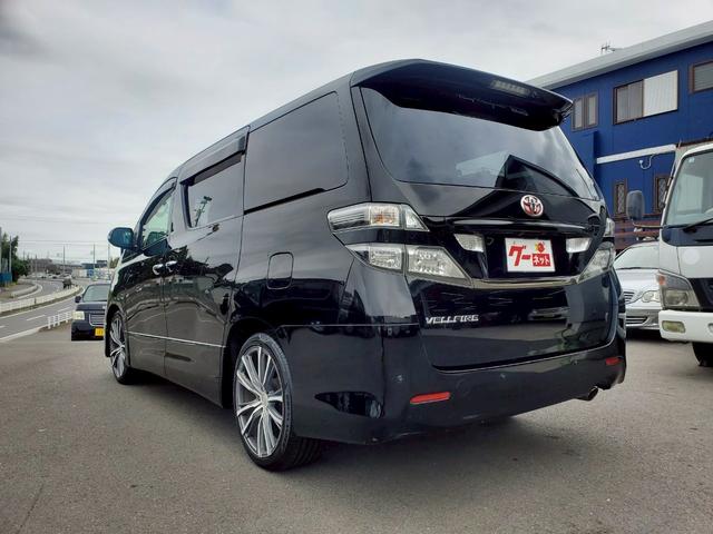 ヴェルファイア ２．４Ｚ　プラチナセレクションＩＩ　車検整備付　キーレス　電格ミラー　ＣＤ　ＤＶＤ再生　ＴＶ　ナビ　ＥＴＣ　バックカメラ　後席モニター　アルミホイール（19枚目）