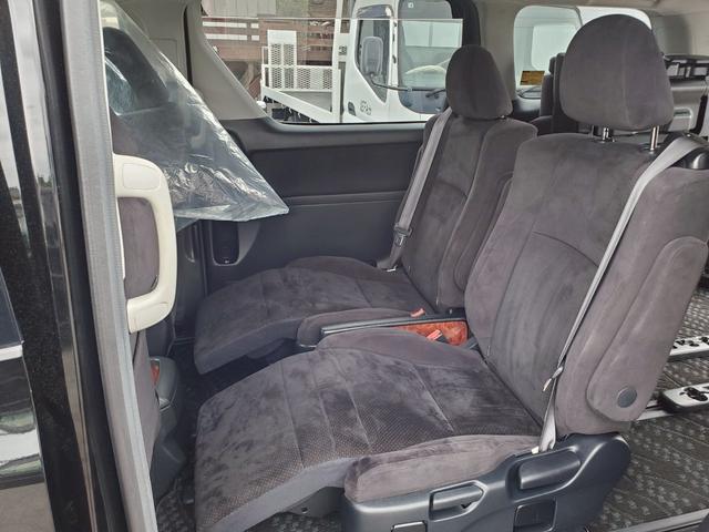 ヴェルファイア ２．４Ｚ　プラチナセレクションＩＩ　車検整備付　キーレス　電格ミラー　ＣＤ　ＤＶＤ再生　ＴＶ　ナビ　ＥＴＣ　バックカメラ　後席モニター　アルミホイール（31枚目）