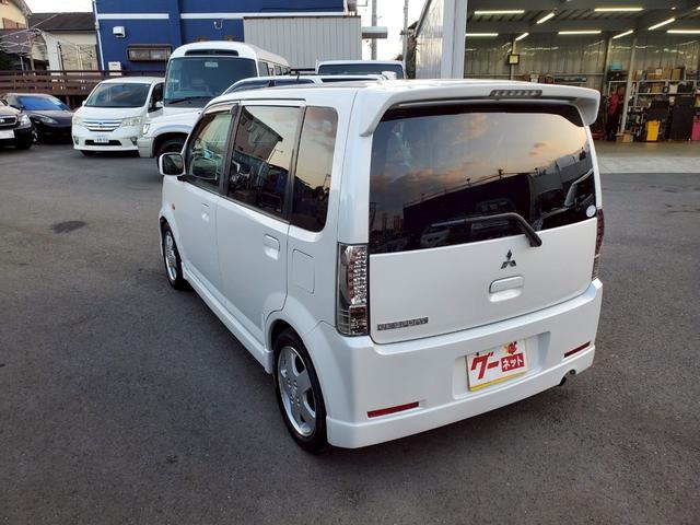 ｅＫスポーツ Ｒ　第２無期限保証・０９保証　車検整備付　キーレス　電格ミラー　ＣＤ　ＤＶＤ再生　ナビ（18枚目）