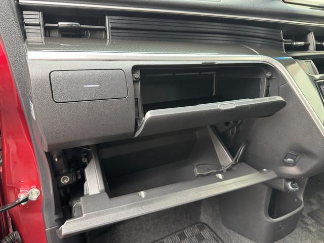 ムーヴ カスタム　ＲＳ　ハイパーＳＡＩＩ　ユーザー買取車両　純正ナビ　地デジＴＶ　Ｂｌｕｅｔｏｏｔｈオーディオ　ターボエンジン　スマートアシスト　スマートキー　ハーフレザーシート　オートエアコン　オートライト　ＥＴＣ　バックカメラ（18枚目）