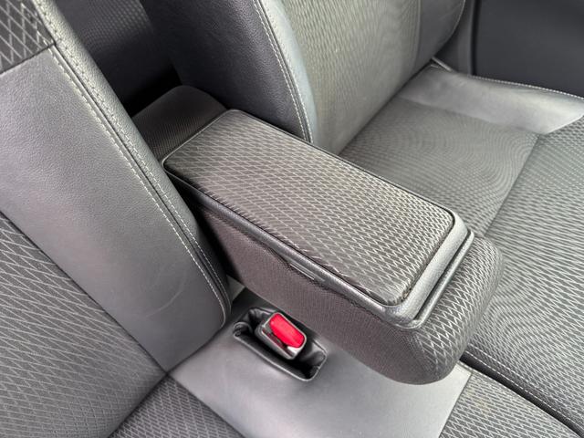 ムーヴ カスタム　ＲＳ　ハイパーＳＡＩＩ　ユーザー買取車両　純正ナビ　地デジＴＶ　Ｂｌｕｅｔｏｏｔｈオーディオ　ターボエンジン　スマートアシスト　スマートキー　ハーフレザーシート　オートエアコン　オートライト　ＥＴＣ　バックカメラ（26枚目）