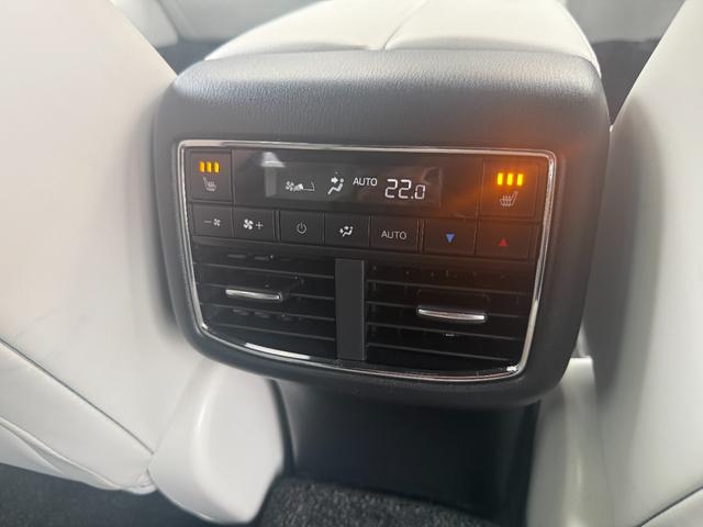ＣＸ－８ ２５Ｔ　Ｌパッケージ　白革シート　アルパイン後席モニター　ＢＯＳＥサウンド　全方位モニター　衝突被害軽減ブレーキ　パワーバックドア　レーダークルーズコントロール　ＥＴＣ２．０　ブラインドスポットモニター　コーナーセンサー（37枚目）