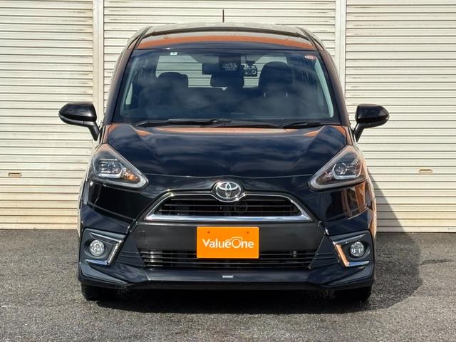 シエンタ Ｇ　クエロ　ユーザー買取車両　７人乗り　モデリスタエアロ　両側パワースライドドア　純正ナビ　地デジＴＶ　Ｂｌｕｅｔｏｏｔｈオーディオ　バックカメラ　衝突被害軽減ブレーキ　前後ドライブレコーダー　ＥＴＣ（6枚目）