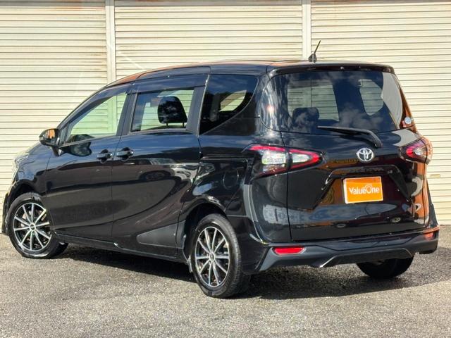 シエンタ Ｇ　クエロ　ユーザー買取車両　７人乗り　モデリスタエアロ　両側パワースライドドア　純正ナビ　地デジＴＶ　Ｂｌｕｅｔｏｏｔｈオーディオ　バックカメラ　衝突被害軽減ブレーキ　前後ドライブレコーダー　ＥＴＣ（7枚目）