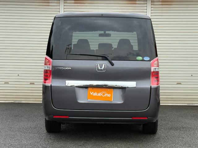 ステップワゴン Ｇ　Ｅセレクション　買取直販　１オーナー　パワースライドドア　９インチプレミアムインターナビ　フルセグＴＶ　ＤＶＤ再生　Ｂｌｕｔｏｏｔｈ　ＥＴＣ　バックカメラ　スマートキー　クルーズコントロール（6枚目）