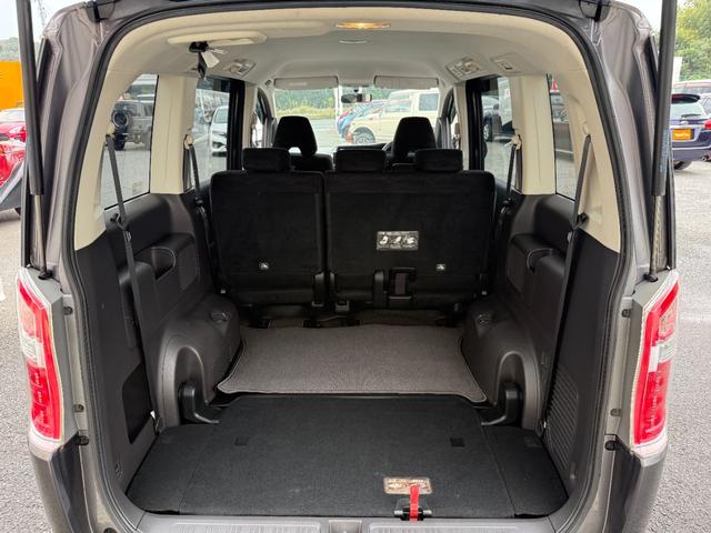 ステップワゴン Ｇ　Ｅセレクション　買取直販　１オーナー　パワースライドドア　９インチプレミアムインターナビ　フルセグＴＶ　ＤＶＤ再生　Ｂｌｕｔｏｏｔｈ　ＥＴＣ　バックカメラ　スマートキー　クルーズコントロール（29枚目）