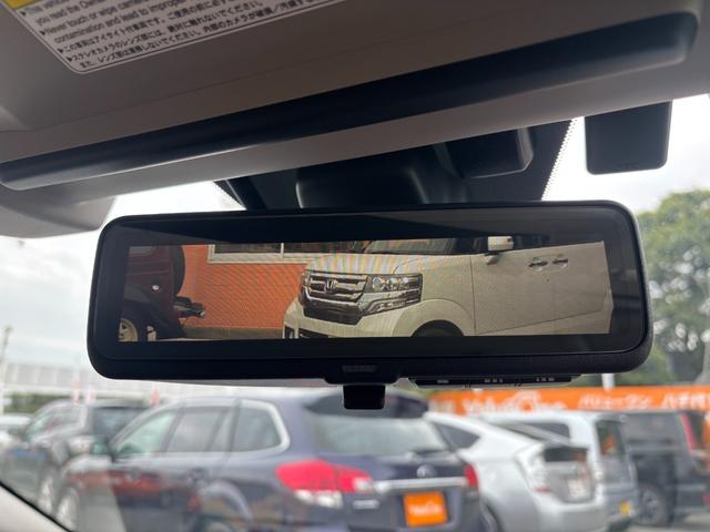 レヴォーグ ２．０ＳＴＩスポーツアイサイト　アイサイトセイフティプラス　スマートリヤビュー　フロント／サイドビューモニター　スバルリヤビークルディクション　ハイビームアシスト　ビルシュタインダンパー　パナソニック８インチナビ　ターボエンジン（35枚目）