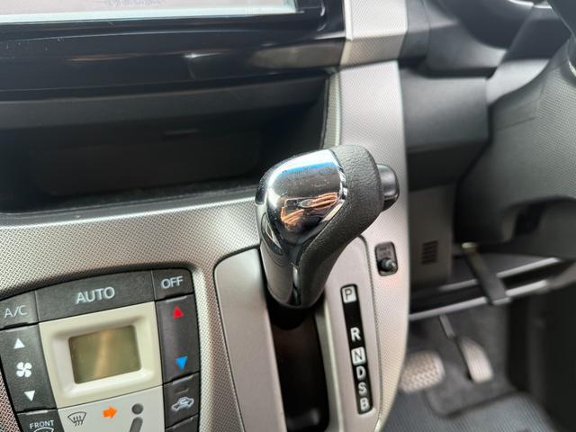 ムーヴ カスタム X SA 買取直販 地デジTV スマートアシスト Bluetooth接続 プッシュスタート 純正14インチAW 横滑り防止装置 オートライト アイドリングストップ ETC 電動格納ミラー(15枚目)