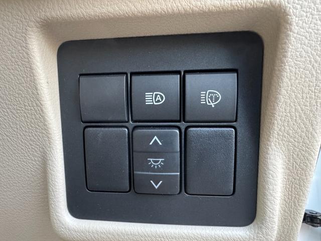 ランドクルーザープラド ＴＸ　Ｌパッケージ　買取直販　１オーナー　禁煙車　ベージュ革内装　ウッド調コンビステアリング　シートベンチレーション　バックカメラ　レーダークルコン　純正ナビ　コーナーセンサー　フルセグ　Ｂｌｕｅｔｏｏｔｈ　ＥＴＣ２．０（29枚目）