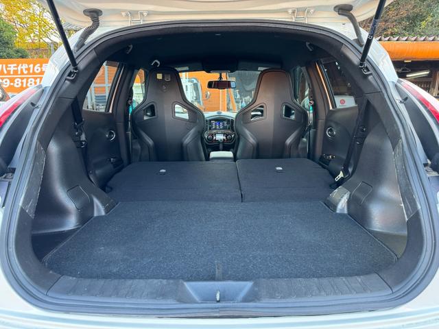 ジューク ニスモ　ＲＳ　純正レカロシート　４ＷＤ　１．６ターボエンジン　パドルシフト　ｎｉｓｍｏ製１８インチＡＷ　フジツボマフラー　ｎｉｓｍｏローダウンスプリング　純正ナビ　地デジＴＶ　Ｂｌｕｅｔｏｏｔｈオーディオ　ＨＩＤ（32枚目）