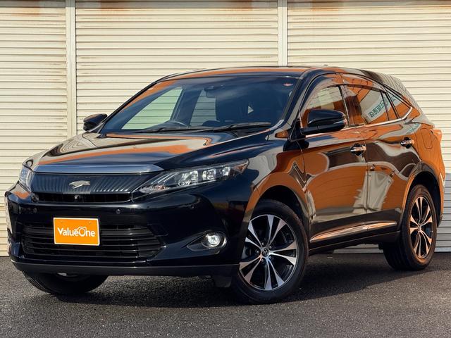 ハリアー プレミアム　アドバンスドパッケージ　スタイルモーヴ　買取直販　１オーナー　ムーンルーフ　禁煙車　全方位モニター　レーダークルーズ　レーンキープアシスト　ハンドルアシスト　前車発進報告　ＪＢＬサウンドシステム　専用１８インチアルミホイール　電動リアゲート（7枚目）