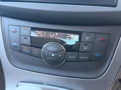 �ǥ奢�륨������ȤʤäƤ��ꡢ��ž�ʤȽ����ʤǲ��٤�������ѹ��Ǥ��ޤ��� 4