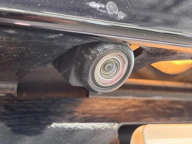 アブソルート 禁煙車 純正ナビ フルセグ 全周囲カメラ 後席モニター フルセグ クルーズコントロール シートヒーター 本革シート パワーシート シートヒーター LEDフォグランプ 純正18インチAW ETC(28枚目)