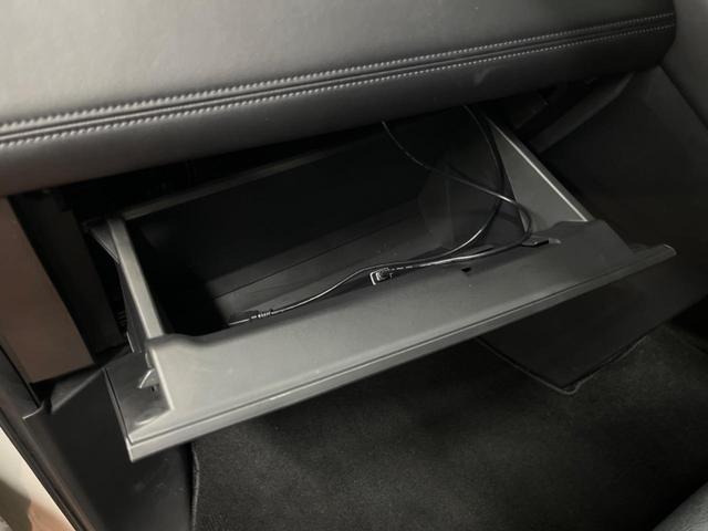 Ｇ　パワーパッケージ　禁煙車　両側電動スライドドア　レーダークルーズ　バックカメラ　パワーバックドア　ＥＴＣ　Ｂｌｕｅｔｏｏｔｈ　フルセグ　ドラレコ　パワーシート　ＬＥＤヘッド＆フォグ　レーンアシスト　クリアランスソナー(33枚目)