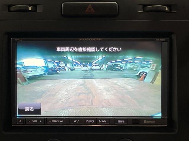 エスクード クロスアドベンチャー　禁煙車　サンルーフ　４ＷＤ　ＳＤナビ　フルセグＴＶ　バックカメラ　Ｂｌｕｅｔｏｏｔｈ接続　シートヒーター　ＨＩＤヘッド　クルーズコントロール　純正１８インチアルミ　電動格納ミラー　スマートキー（5枚目）