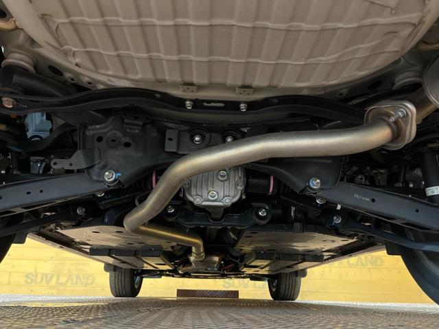 フォレスター アドバンス　視界拡張　パワーバックドア　８型ナビ　茶革シート　禁煙車　デジタルインナーミラー　ルーフレール　ドライバーモニタリングシステム　純正１８アルミ　ＬＥＤヘッド　シートヒーター　パワーシート　ＥＴＣ２．０（19枚目）