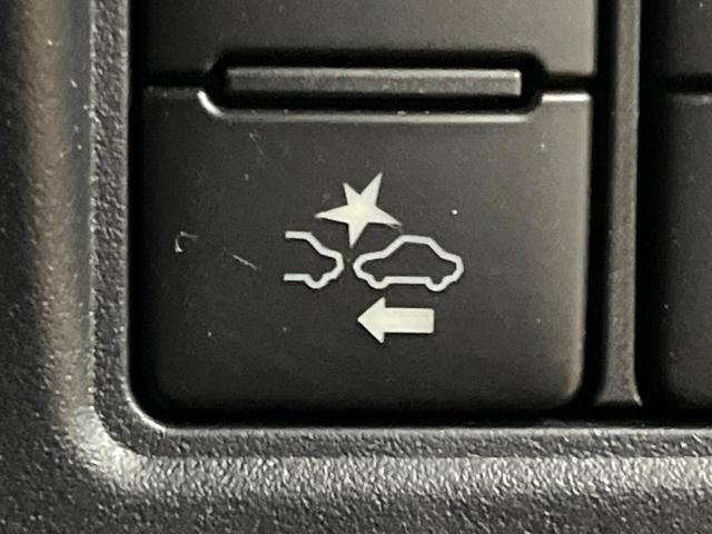 ノア Ｓｉ　ダブルバイビーＩＩ　禁煙車　９型ナビ　７人乗り　両側パワスラ　セーフティセンス　クルコン　クリアランスソナー　バックカメラ　ＥＴＣ　フルセグＴＶ　ＬＥＤヘッド　純正１６アルミ　リアオートエアコン　オートハイビーム（6枚目）