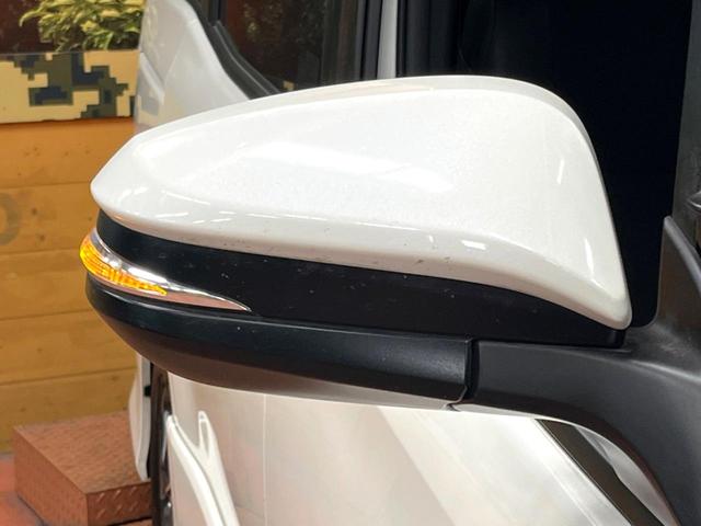 ノア Ｓｉ　ダブルバイビーＩＩ　禁煙車　９型ナビ　７人乗り　両側パワスラ　セーフティセンス　クルコン　クリアランスソナー　バックカメラ　ＥＴＣ　フルセグＴＶ　ＬＥＤヘッド　純正１６アルミ　リアオートエアコン　オートハイビーム（21枚目）