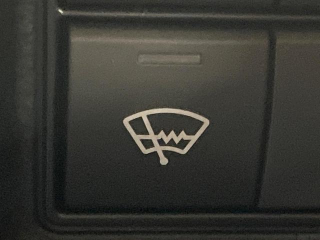 ランドクルーザープラド ＴＸ　Ｌパッケージ　マットブラックエディション　サンルーフ　メーカーナビ　全周囲カメラ　７人　禁煙車　シートベンチレーション　ブラインドスポットモニター　黒革シート　ルーフレール　レーダークルーズ　クリアランスソナー　純正１８インチアルミ（56枚目）