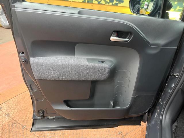 シエンタ ハイブリッドZ モデリスタエアロ 10型ナビ 全周囲カメラ シートヒーター 純正15アルミ 7人乗り AC100V電源 両側パワスラ セーフティセンス レーダークルーズ ブラインドスポットモニター LEDヘッド(42枚目)