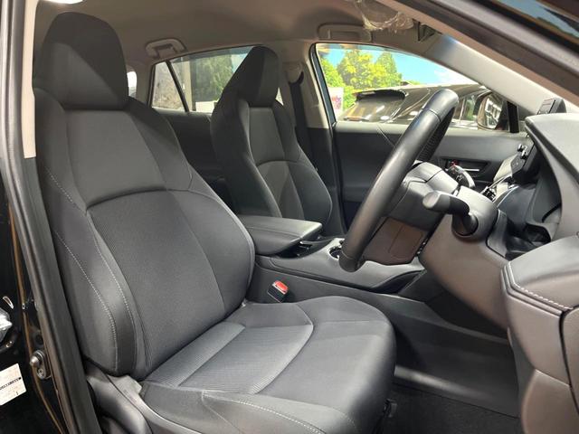 ハリアーハイブリッド S 禁煙車 8型ナビ バックカメラ セーフティセンス レーダークルーズ クリアランスソナー オートハイビーム 純正17アルミ LEDヘッド ETC デュアルオートエアコン Bluetooth接続可(8枚目)