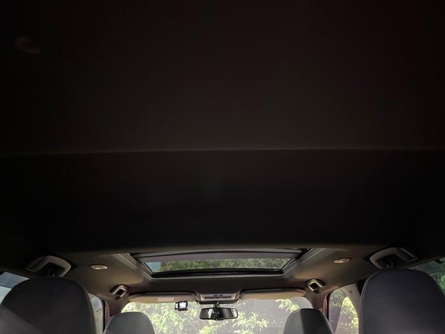 アウトランダーＰＨＥＶ Ｐ　４ＷＤ　パノラマルーフ　ＢＯＳＥサウンド　９型ナビ　全周囲カメラ　７人乗り　ルーフレール　禁煙車　パワーバックドア　シートヒーター　衝突軽減　マイパイロット　ブラインドスポットモニター　純正２０アルミ（48枚目）